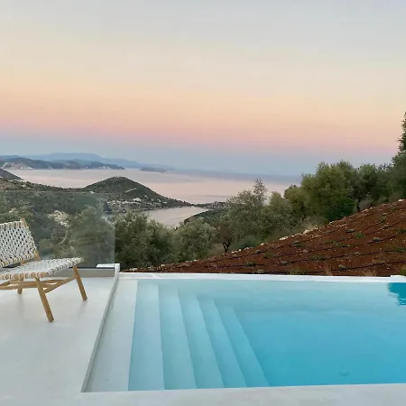 The Bower Bay * Sivota (Lefkada)