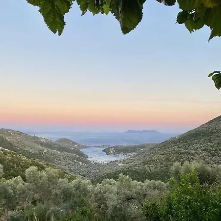 The Bower Bay * Sivota (Lefkada)