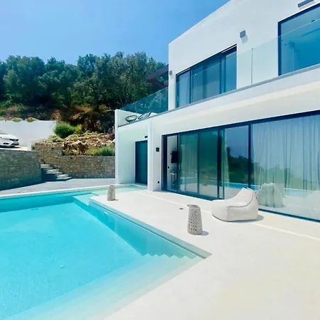 Villa The Bower Bay